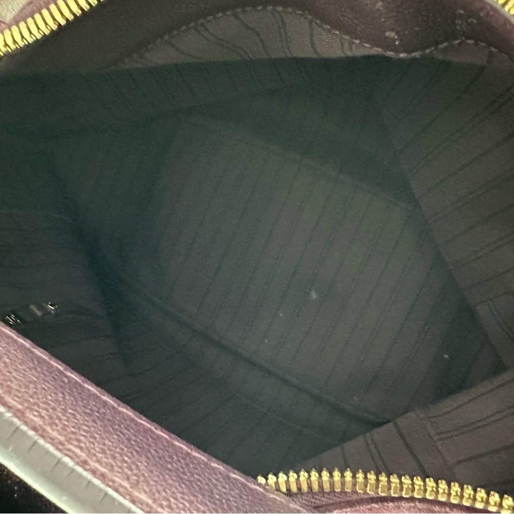 LOUIS VUITTON Monogrammed Audacieuse Handbag - Picture 12 of 16